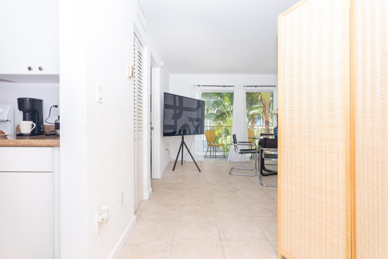 One Bedroom Apartment - With Parking & Balcony - Heart Of Wynwood Miami Exterior foto